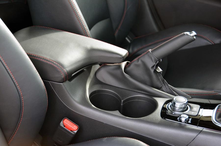 Mazda3 2014 года  (фото 30 из 41)